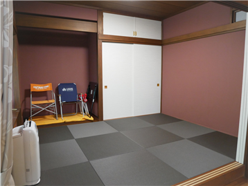 和室は半帖畳で趣きがあります