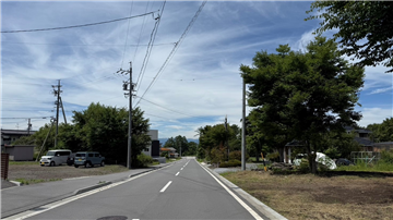 前面道路（南西方向を撮影）