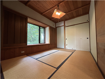 和室（西方向を撮影）※リフォーム・補修等前