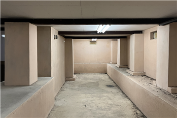 物置／地下１階（南東方向を撮影）