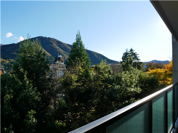 バルコニーから南方向を撮影