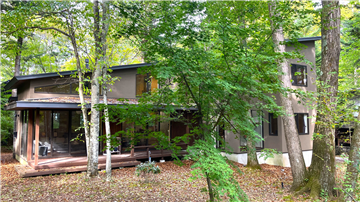 敷地北東方向を撮影