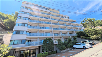 マンション外観／南東側より撮影