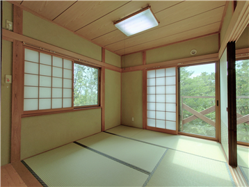 和室2を居室入口より撮影