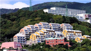 マンション外観／南側より撮影