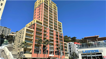 マンション外観／南側より撮影