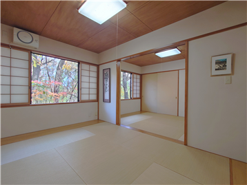 和室2の西側角より和室1方向