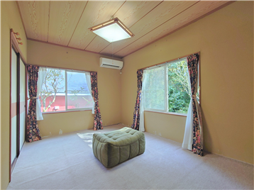 和室1を居室入口より撮影