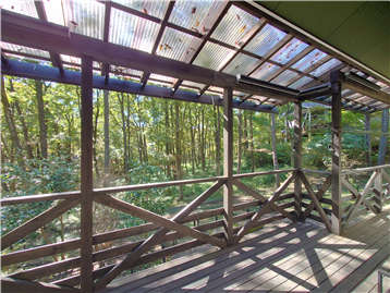 ウッドデッキより南方向の眺望