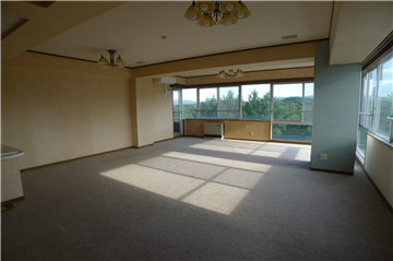 LDK/リフォーム・補修等前（和室側より撮影）