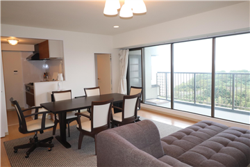 LDK(和室1方向から撮影)