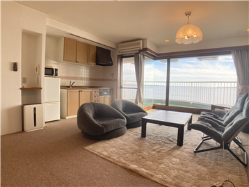 LDK(和室1側から撮影)