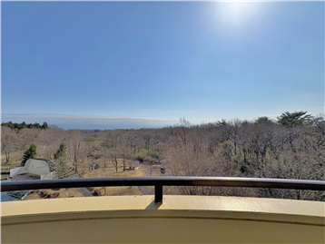 バルコニーより南東方向の眺望