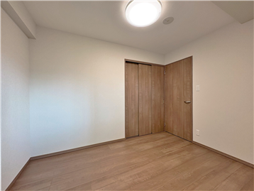 洋室を北角より撮影