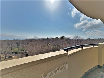 バルコニーより南方向の眺望