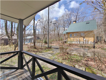 ウッドデッキより南西方向の眺望