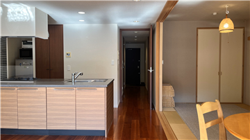 LDKから玄関方向