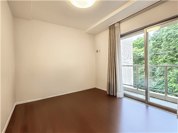 洋室(リフォーム・補修等前)