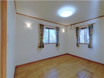 洋室1を居室入口側より