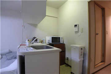 キッチン/西方向を撮影