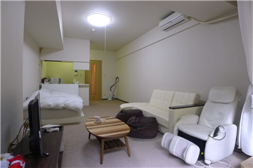 約14.8畳の洋室/入口方向を撮影