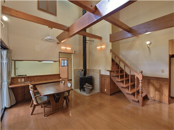 薪ストーブのあるLD
