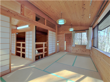 フリースペースを南東角より