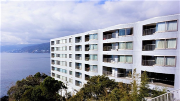 建物外観（東方向から撮影）