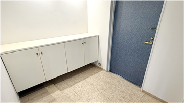 天然石を使用した玄関