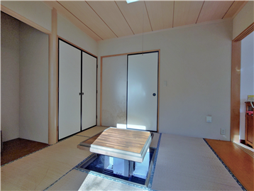 和室を南側より