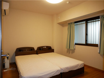 洋室(居室入口から撮影)