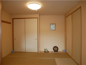 和室(LDK側から撮影)
