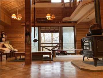 ＬＤＫ（開口部方向を撮影）