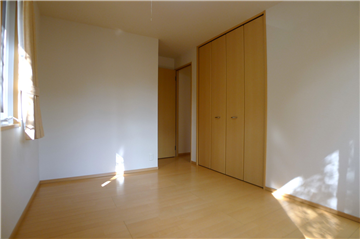 洋室3（入口方向を撮影）