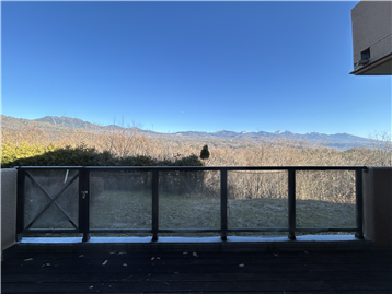 バルコニーからの眺望/東側を撮影