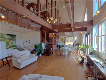 店舗スペース1を南側角より