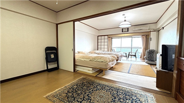 DKと和室(キッチン方向から撮影)