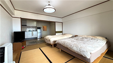 DKと和室(キッチン方向を撮影)