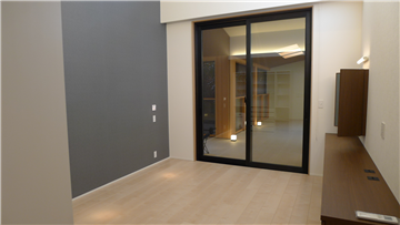 洋室１（入口から撮影）