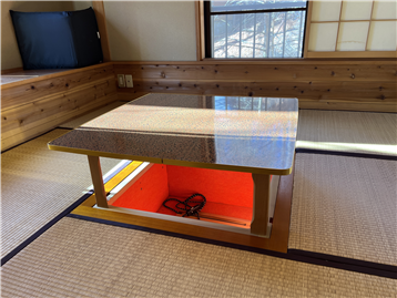 和室１の掘りごたつ