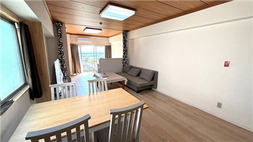 リビングダイニング（南東方向を撮影）