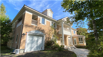 建物外観（南西方向より撮影）