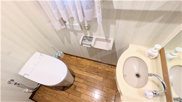 トイレ/手洗い付きです