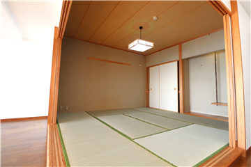 和室はリビングに接します