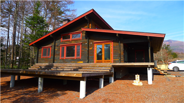 建物外観（北西方向を撮影）