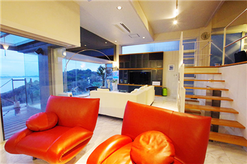 リビング（暖炉方向から撮影）