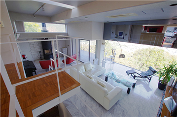 リビング（ダイニングキッチンから撮影）