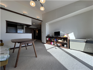 ＬＤＫ（入口方向を撮影）