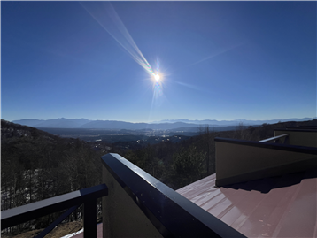 ルーフバルコニーからの景観（南西方向を撮影）