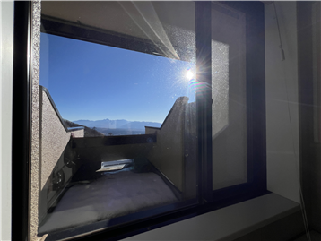 浴室窓からの景観（南西方向を撮影）